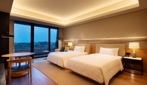 Deluxe Garden Sea View Twin Room