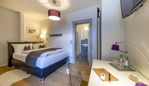 Double Room (Small)