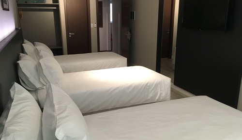 Triple Room, 3 Twin Beds