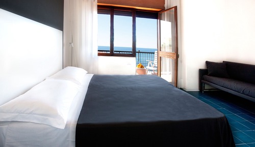 Triple Room, Sea View