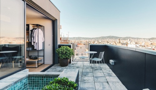 Deluxe Penthouse, 1 Queen Bed, Terrace