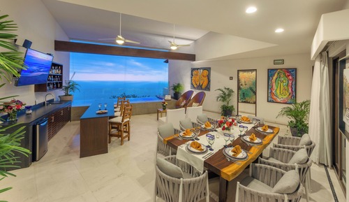Luxury Penthouse, 2 Bedrooms, Tower