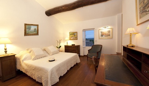 Double Room (Turquoise)