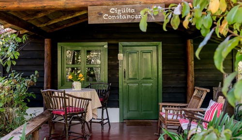 Romantic Cabin, 1 Bedroom, Fireplace, Mountain View