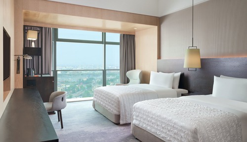Executive Room, 2 Twin Beds, City View