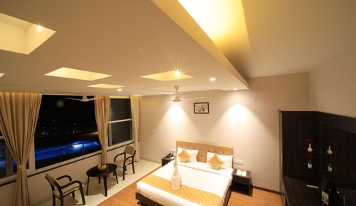 Deluxe Room A/C