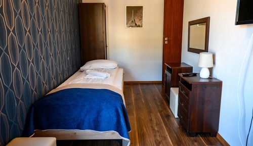 Apartment (66A)