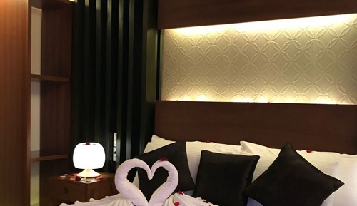 Design Room, 1 Queen Bed