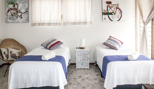 Family Suite, 2 Bedrooms, Refrigerator & Microwave, Garden View