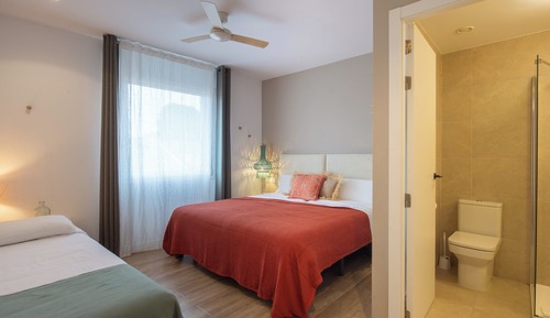 Triple Room