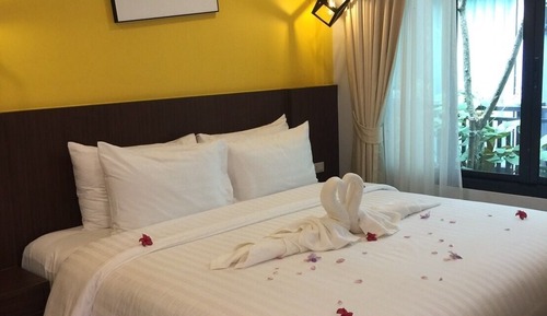 Superior Room, Garden View