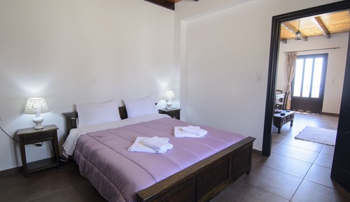 Apartment (4 adults)