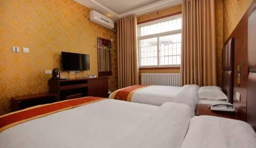 Classic Twin Room