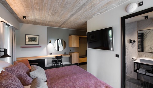 Superior Double Room with balcony and sea side view