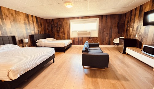 Premier Room