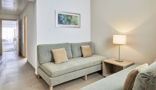 Superior Room, Partial Sea View (Family, Queen Bed)