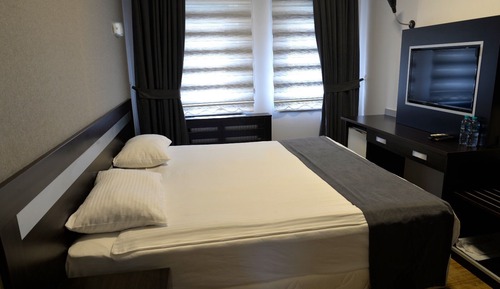 Standard Double Room, City View