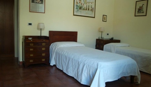 Twin Room, 3 Twin Beds, Garden View