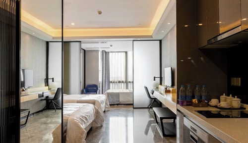 Deluxe Triple Room with City View (Free Shuttle in Canton Fair)