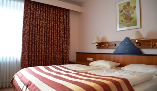 Economy Double Room (Guesthouse)