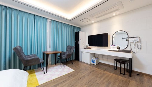 Stay Suite (Air purifier)