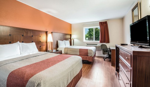 Standard Room, 2 Double Beds, Non Smoking