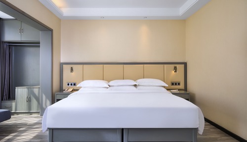 Executive King Room