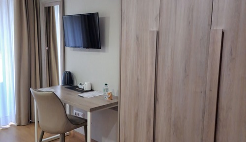 Standard Double Room, Private Bathroom