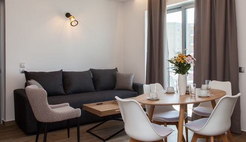 Deluxe Apartment, 1 Queen Bed with Sofa bed, Non Smoking, Partial Sea View