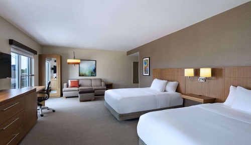 Room, Accessible, Bathtub (2 Queenbed & 1 Sofabed)