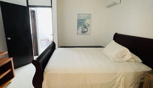 Apartment, 4 Bedrooms, Non Smoking