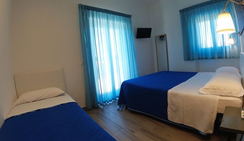 Classic Triple Room