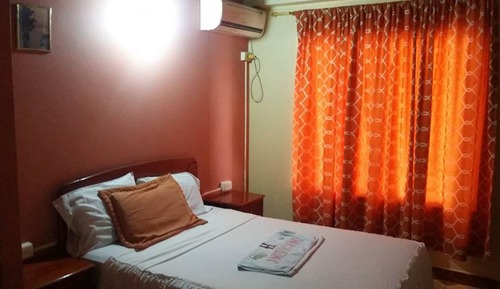 Comfort Single Room, 1 Queen Bed, Non Smoking