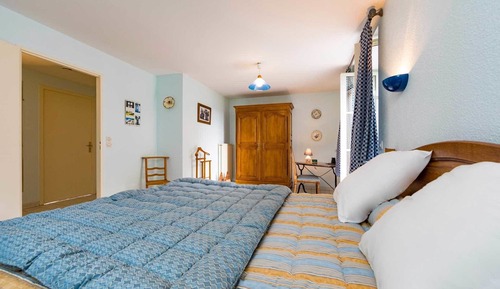 Comfort Double Room, Accessible (Une poule sur un mur)