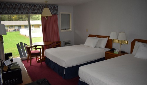 Deluxe Double Room, 2 Queen Beds, Accessible