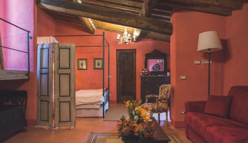 Suite, Garden Area (Garden)