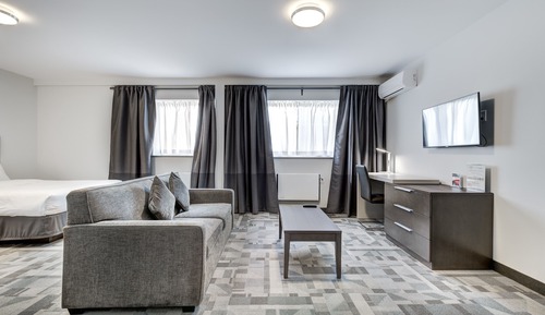 Standard Suite, 2 Double Beds, Kitchenette
