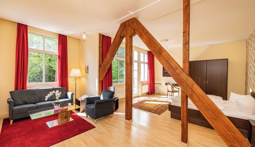 Family Suite, 1 Bedroom, Park View