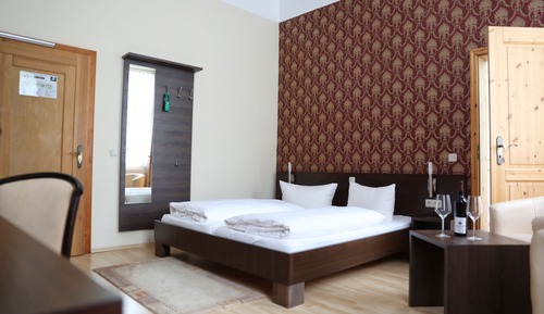 Classic Double Room