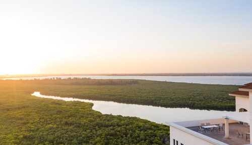 Room, 1 King Bed with Sofa bed, Balcony, River View (Mobility/Hearing Access, Roll-In Shwr)
