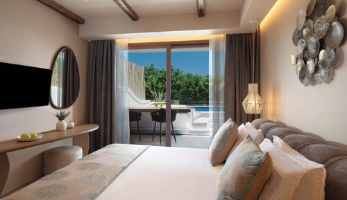 Luxury Twin Room