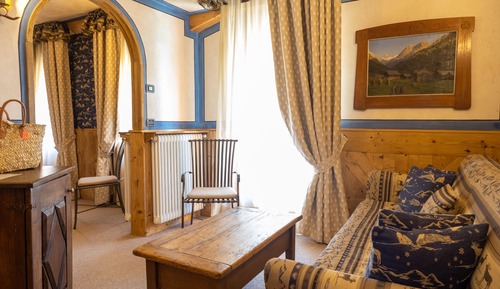 Junior Suite (SPA access)