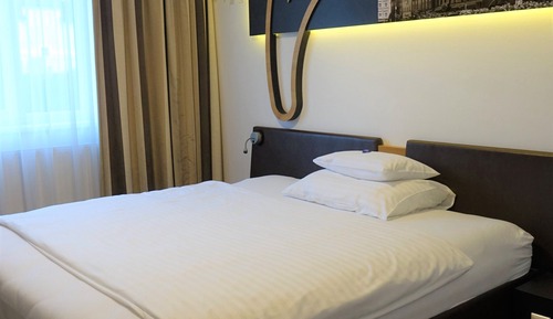 Business Single Room