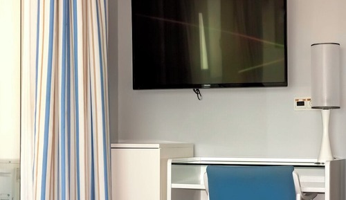Double or Twin Room, Partial Sea View