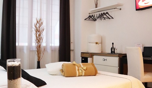 Business Double Room, 1 Queen Bed