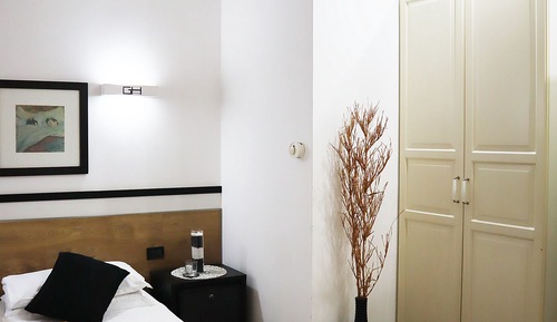 Business Double Room, 1 Queen Bed