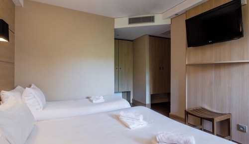 Triple Room