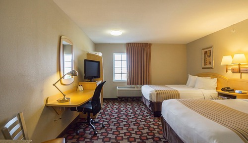 Suite, 2 Queen Beds, Accessible, Non Smoking (Efficiency)
