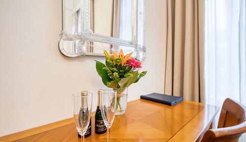Executive Studio Suite
