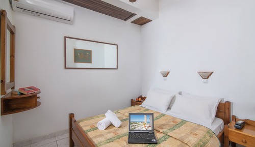 One Bedroom Apartment with Sea view